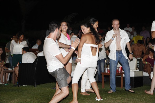 All White Night - Bob sinclar night @ C flow